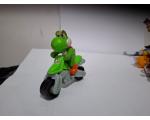 Cole��o Super Mario Boneco Yoshi Moto