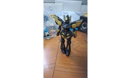 o Cole��o Super Robot Miniatura Infantil Rob�