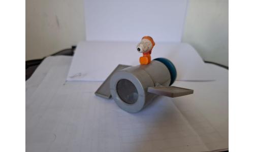 Mc Boneco Snoopy Nave Espacial