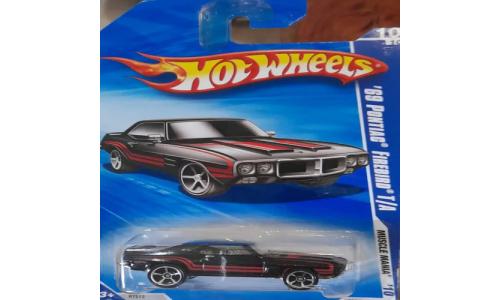 2009 Hot Wheels \'69 Pontiac Firebird T/A Preto