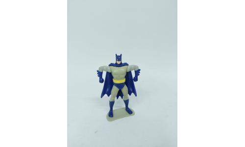 Boneco Batman na Base