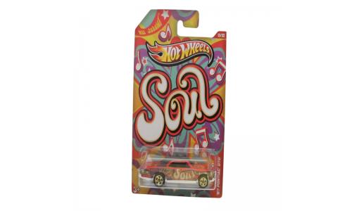 2012 Hot Wheels Soul \'67 Pontiac GTO
