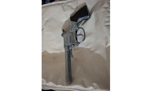 Revolver Metal Espoleta Dallas
