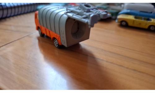 Majorette Mercedes Caminh�o Lixo