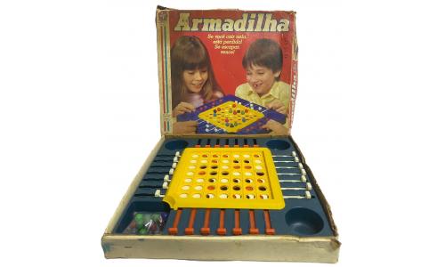 Estrela Jogo Armadilha 1980