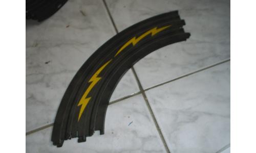 Autorama AFX - Curva  9 Polegadas 1/4 229 mm Raio