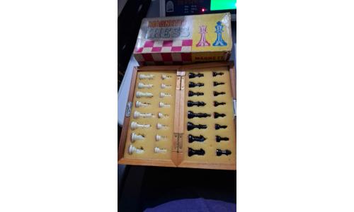 Magnetic Chess Xadrez