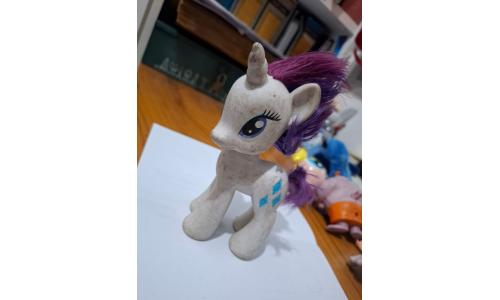 Hasbro Pony Poney Losangulos