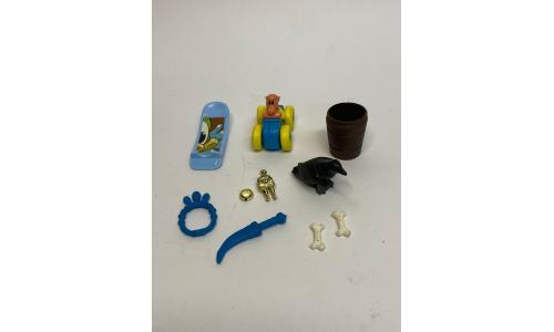 Lote Carrinho e Outras Pe�as