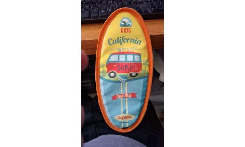 BOLSINHA SUMMER SURF RIDER COM UMA KOMBI