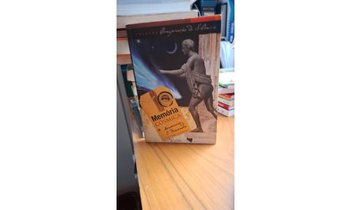 Livro Memoria Cosmica