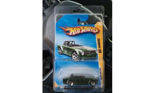 2009 Hot Wheels 033 Triumph TR6